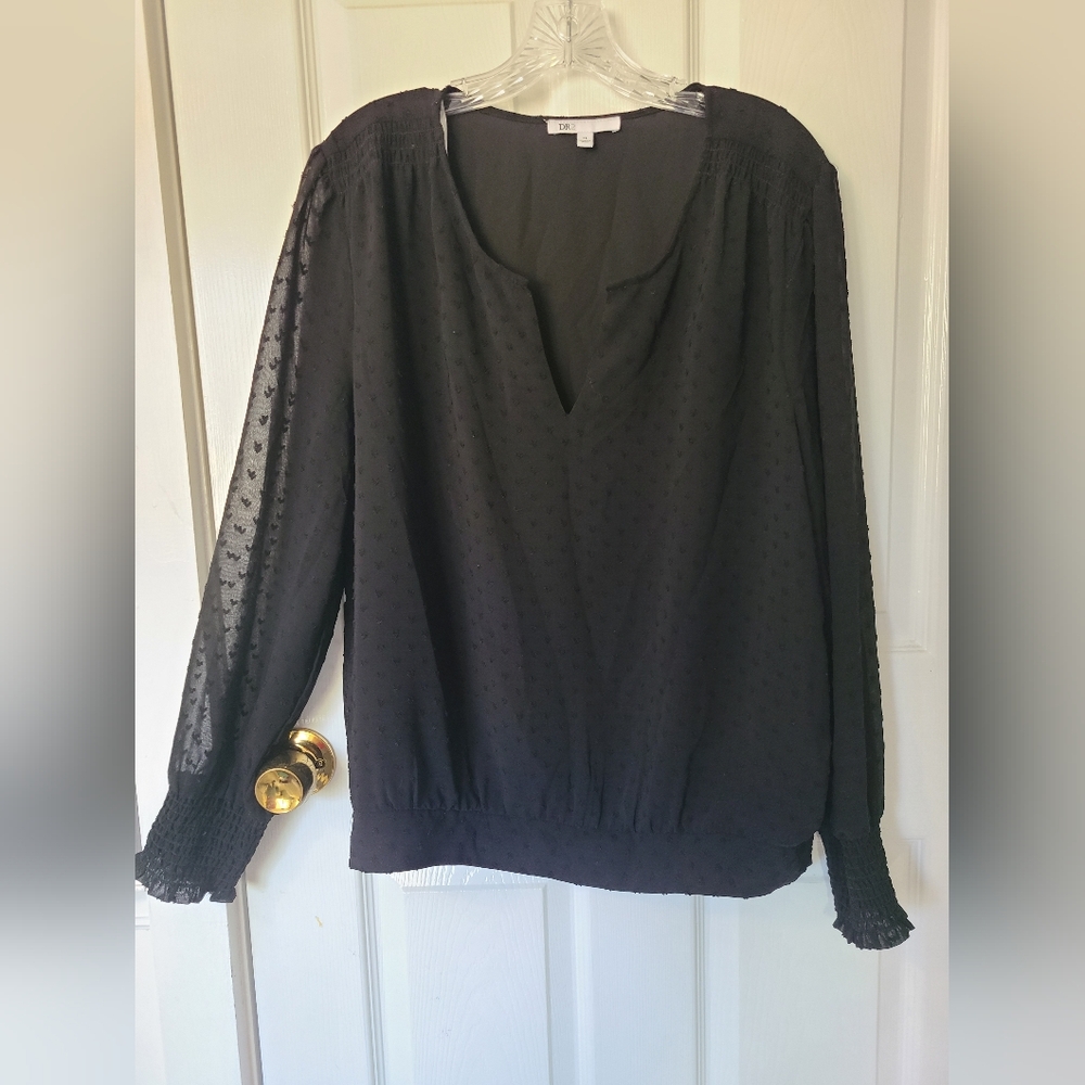 DR2 Elegant Black Sheer Sleeve Blouse